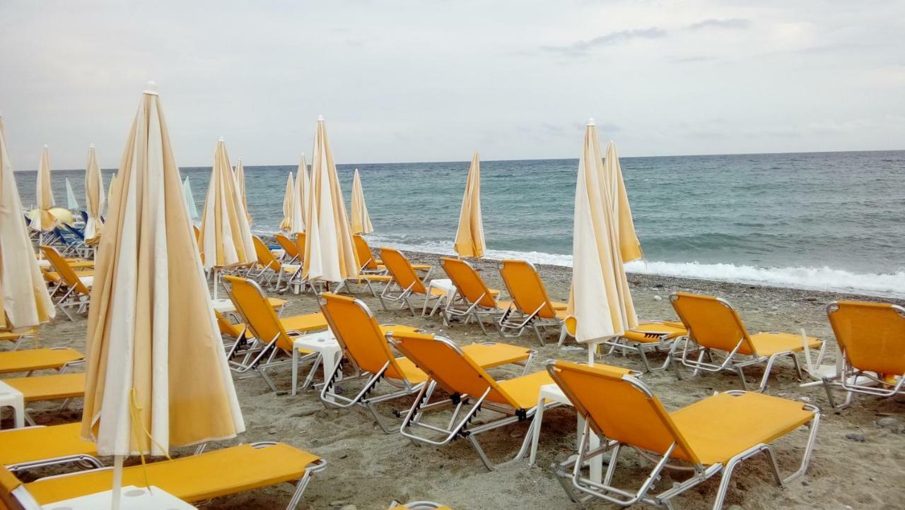 Nefeli Apartments Leptokaryá Luaran gambar
